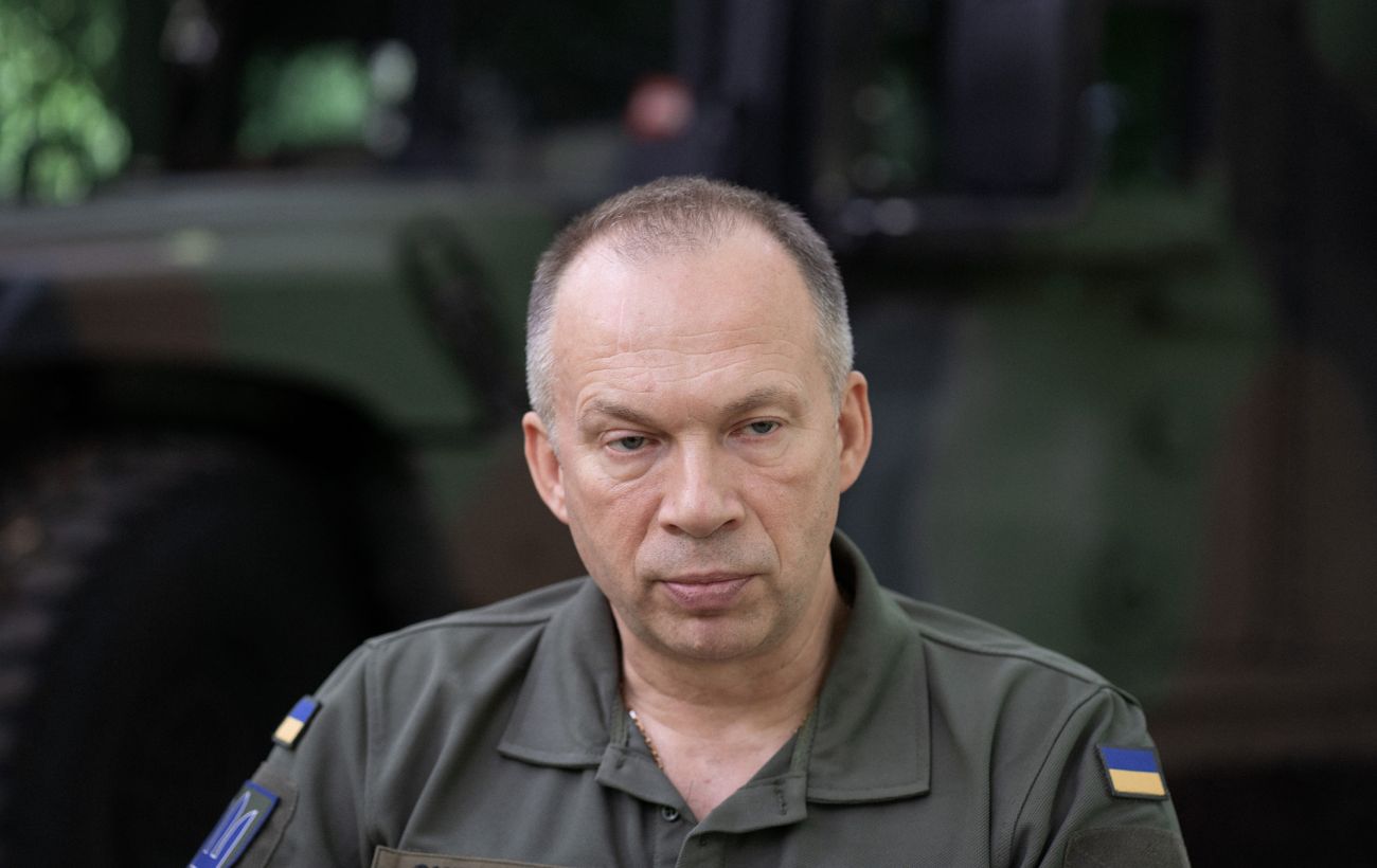 Командувачі ВМС і ДШВ публічно підтримали Сирського на тлі протестів