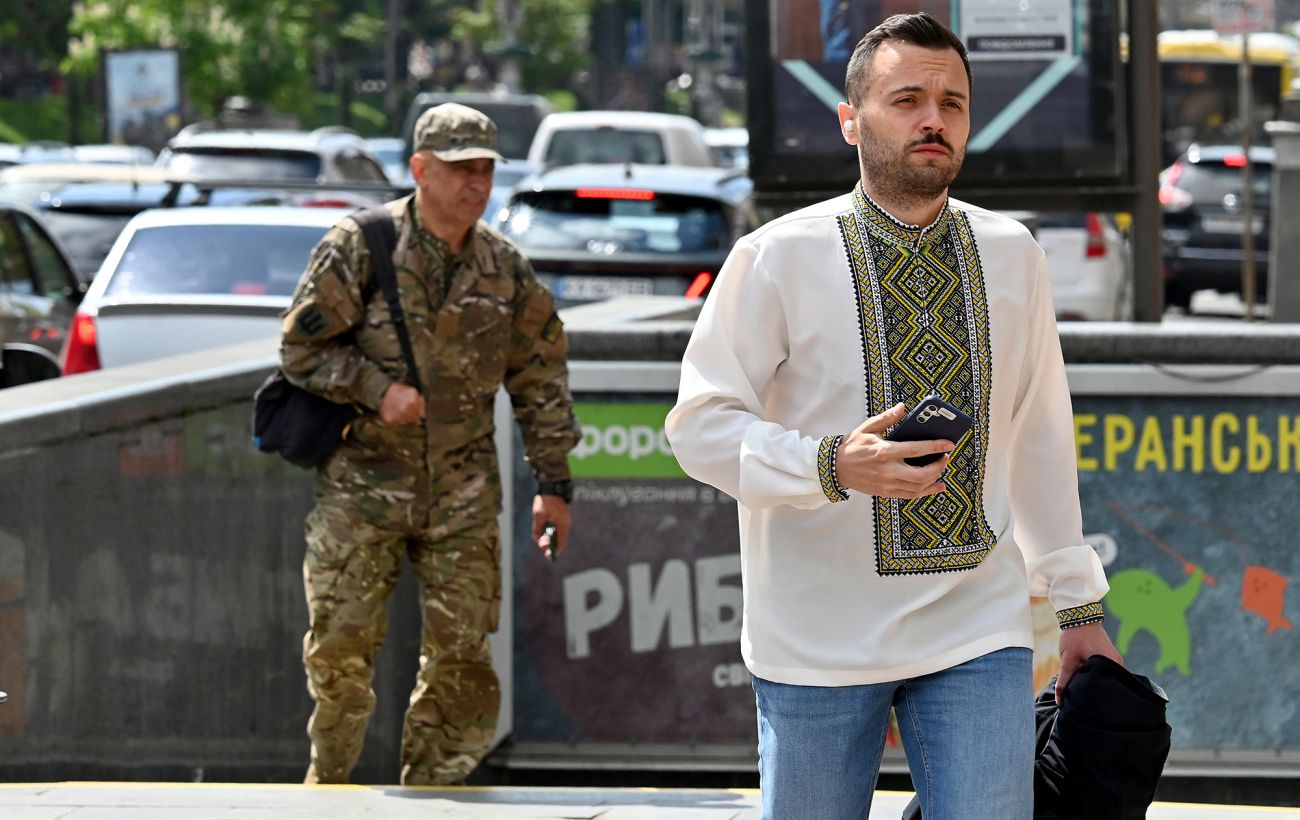 Як згорає бронь після звільнення і чи є перехідний період: деталі від юриста